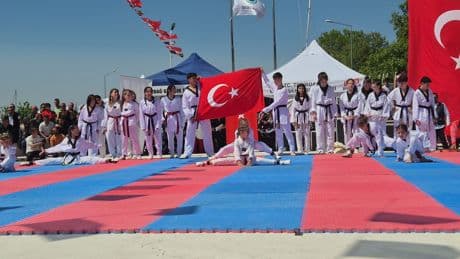 19 Mayıs'ta yetenek gösterileri nefes kesti