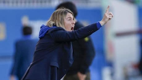 Bompastor descarta la participación de su estrella en el partido ante el Barça