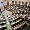 Kamer rondt na bijna twaalf uur debat bespreking programmawet af