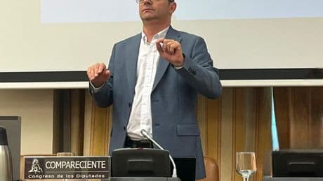 Roberto Suárez, presidente de CNSE: &quot;La lengua de signos no es un capricho ni una concesión, es un derecho&quot;