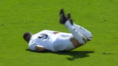 Mega-Aufreger im Clásico - Diese Mbappé-Schwalbe ist einfach nur dreist!