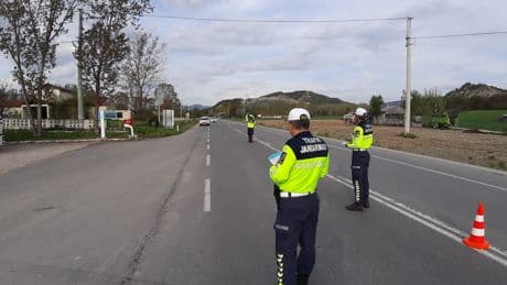 Bolu'da trafik denetimlerinde ceza yağdı: 2 bin 233 araca idari para cezası