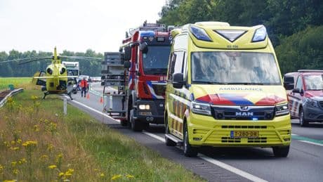 Vier gewonden door ongeval op N34 bij Annen, hond omgekomen
