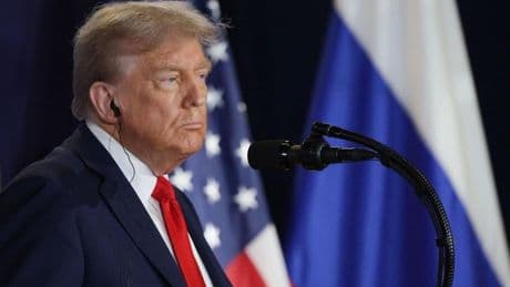 Trump insta a Zelenski a renunciar a Crimea y a entrar en la OTAN horas antes de verse en Washington