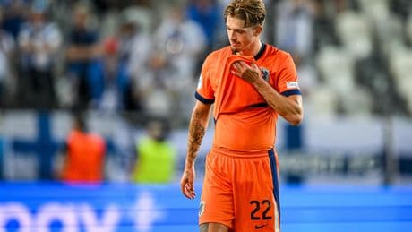 Basisplaats voor Luciano Valente bij Jong Oranje en verhoogde bieding Feyenoord op Groningen-speler