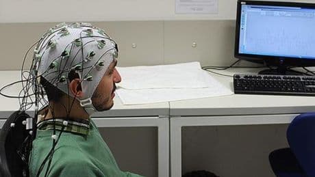 Pentagon'da yalan makinesi testleri durduruldu iddiası