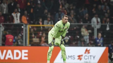 GALATASARAY HABERLERİ | Fernando Muslera'dan gole geçit yok!