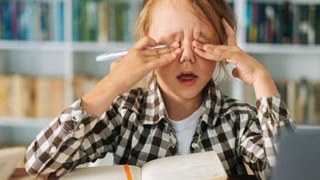 Okulda başarısızlığın gizli nedeni: Görme sorunları! 5 adımda test edin