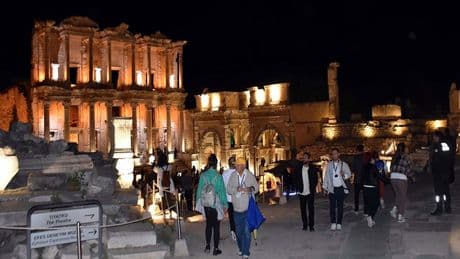 Efes Antik Kenti gece açık olacak!