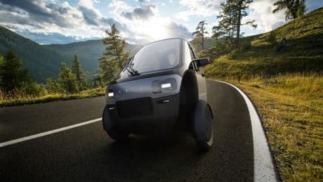 Así es el Vigoz: el vehículo de pedales que llega a los 120 km/h y puede circular por la autopista