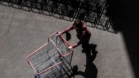 Are We Headed for Recession? Economists Look Everywhere for Signs.