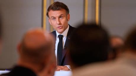 Dispositif Sentinelle renforcé en France, défense d’Israël, responsabilité de l’Iran... Ce qu’il faut retenir de la conférence de presse de Macron