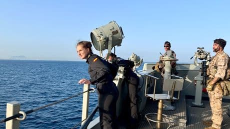 Leonor vuelve al 'Elcano' tras las maniobras en la 'Blas de Lezo'