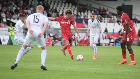 1. FC Köln: Fünferpack und Debüt – FC gewinnt Testspiel deutlich