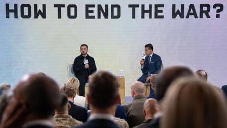 Face aux échecs diplomatiques avec Moscou, Kiev tente de persuader ses alliés que l’Ukraine doit vaincre la Russie