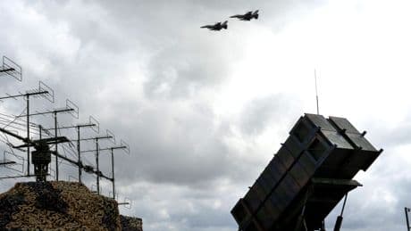 Trump va fournir à Kiev des missiles Patriot... payés par les Européens