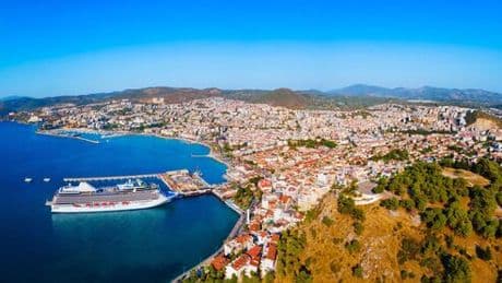 Brits warned 'don't come' to holiday hotspot as cost to visit is 'extortionate'
