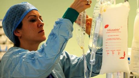 Ministers urged to provide more graduate training slots for UK medical students