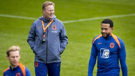 Ronald Koeman baalt van beoogde basiselftal Nederlands elftal: ’Klaar waren we er nog niet voor’