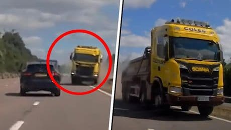 Absurde taferelen op snelweg: vrachtwagen raast tegen verkeer in