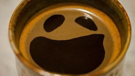 Kaffee-Studie: Kaffeetrinker haben nach der ersten Tasse bessere Laune