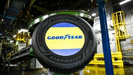 « Il est temps que les responsables assument leurs décisions » : La filiale qui a produit les pneus Goodyear à l’origine d’accidents mortels est mise en examen