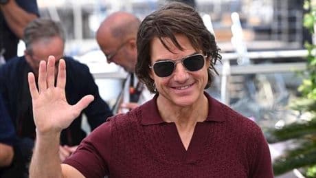 Tom Cruise conquista Cannes y juega a la ambigüedad con el futuro de 'Misión imposible'