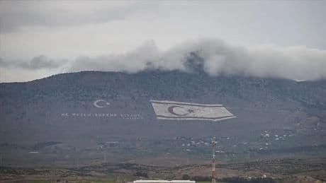 KKTC'de arazi ölçümü ve tespiti yapan 4 Rum gözaltına alındı