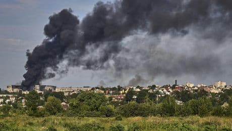 Tres muertos y 22 heridos en un ataque ruso en Járkov