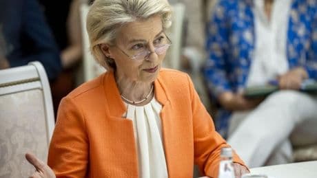 Von der Leyen y Trump hablan por teléfono a 48 horas de que venza la tregua arancelaria