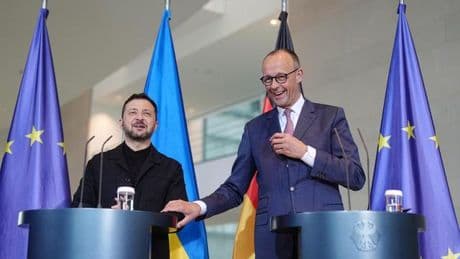 Ukraine-Krieg: Deutschland unterstützt Ukraine bei Beschaffung weitreichender Waffen