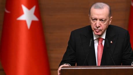 Başkan Erdoğan'dan "kamu yararı" uyarısı: Görevi kötüye kullananların gözünün yaşına bakmayız