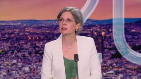 "Une insulte à la société française": Sandrine Rousseau déplore le retour de Gérard Depardieu au cinéma