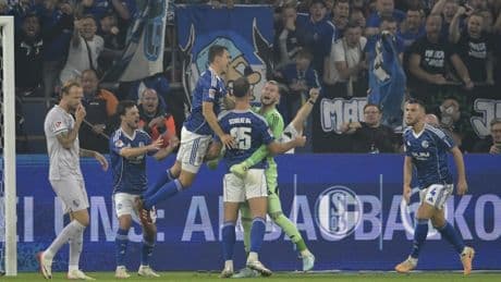 Sieg gegen Bochum: Später Doppelschlag bringt Schalke 2:1-Erfolg