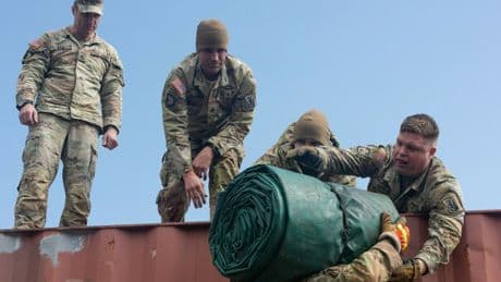Nato, maxi esercitazione in Europa: 12mila truppe in otto Paesi. Così l'Alleanza studia la risposta a attacchi ibridi e nucleari