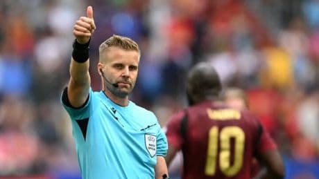 Fenerbahçe - Feyenoord eşleşmesini yönetecek hakemler belli oldu!