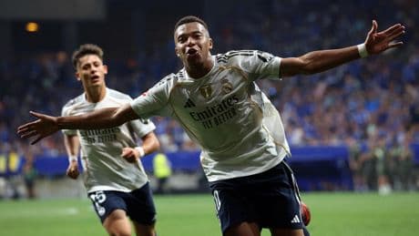 Detenido un aficionado del Oviedo por insultos racistas a Mbappé en el duelo ante el Real Madrid