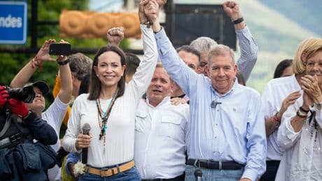 Cuando Venezuela despertó, el dinosaurio seguía allí: un año del mayor fraude electoral de Maduro