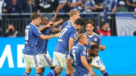 2. Bundesliga am Samstag - Wo läuft Schalke gegen Kiel live im TV?