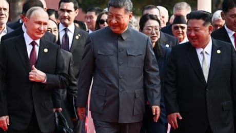 Xi Jinping, Vladimir Poutine et Kim Jong-un réunis à Pékin pour une parade militaire et diplomatique