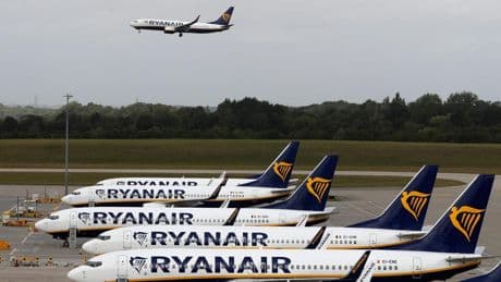 Ryanair duplica su beneficio en su primer trimestre fiscal