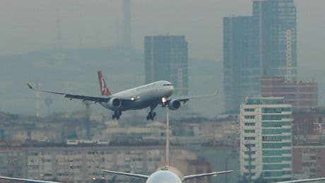 Turkey Cracks Down on Fliers Who Stand Up Too Soon, Threatening Fines