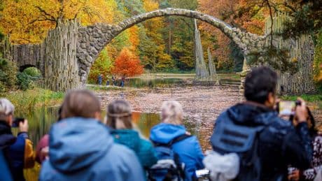 "Teufelsbrücke" bei Dresden: Die Geschichte der Rakotzbrücke