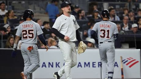 Yankees bullpen’s nightmare seventh inning turns tight game into ugly loss to Tigers