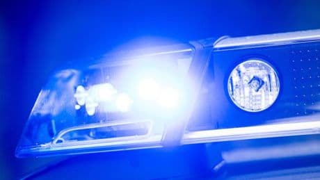 Mann bei Streit auf St. Pauli angeschossen – Polizei mit Hubschrauber im Einsatz