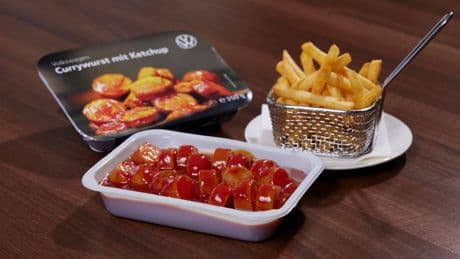 VW-Verkaufsschlager Currywurst kommt als Fertiggericht