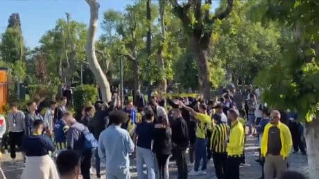 Fenerbahçe taraftarından Eyüpspor maçı öncesi yönetime tepki
