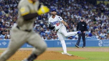 Plaschke: The 'legend' Clayton Kershaw is legendary again for Dodgers
