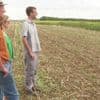"On prend beaucoup de risques avec la santé des gens" : ces agriculteurs opposés à la loi Duplomb
