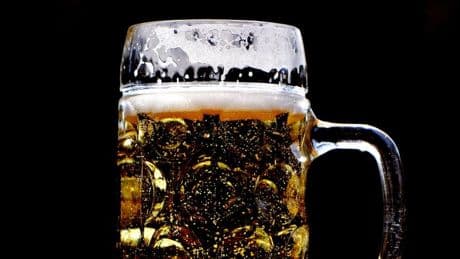 Jusqu'à +90%: le Vietnam fait flamber ses taxes sur la bière et les alcools